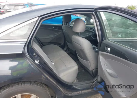 2013 Hyundai Sonata Gls z USA, uszkodzony, nr VIN 5NPEB4AC7DH505879